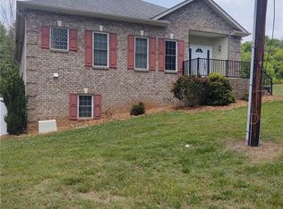 151 James Farm Rd, Statesville, NC 28625