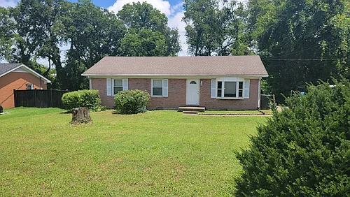 343 Paradise St Photo 1