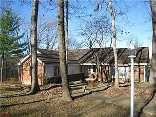29 Greenview Dr photo 1