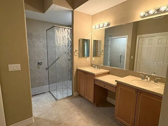 1425 Emerald Dunes Dr #17 — Photo 41