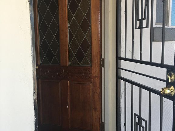 3rd image of 8321 Vance Pl