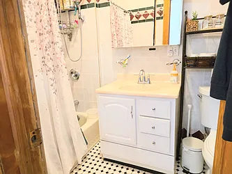 Rented by NYC REALTY GROUP 693