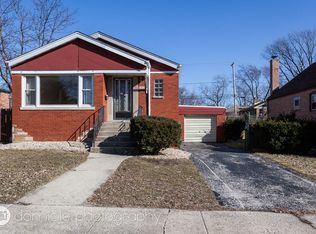 10929 S Tripp Ave, Oak Lawn, IL