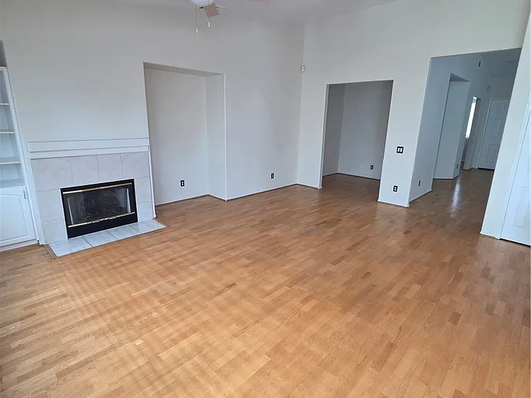 41089 Robards Way — Photo 7