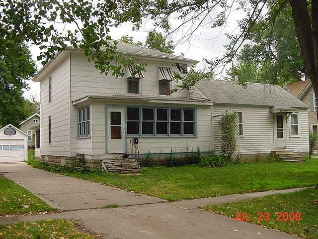 1st image of 608 N 8th St