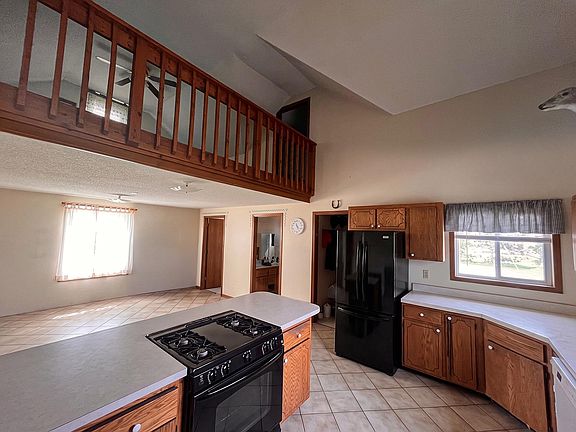 2nd image of 20838 Cedar Dr NW