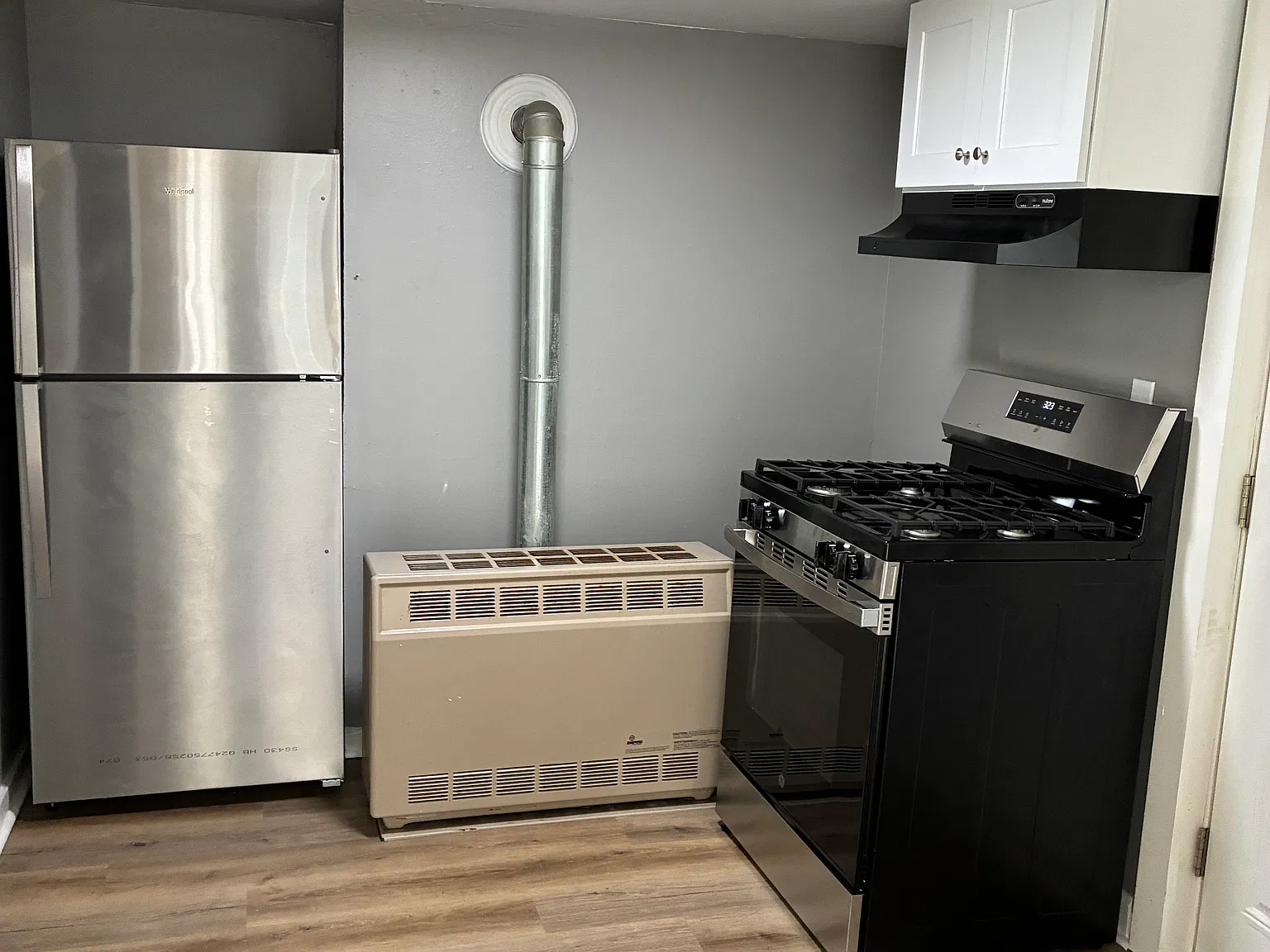 1 bed, $1,430 — Photo 2