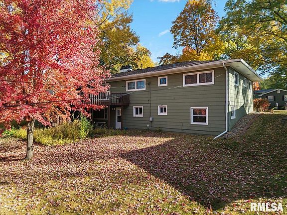 4th image of 2620 Harmony Dr