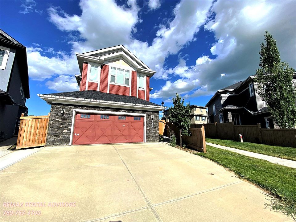 1st image of 3167 Winspear Cres SW