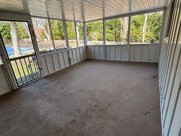 223 Daniel Dr — Photo 24
