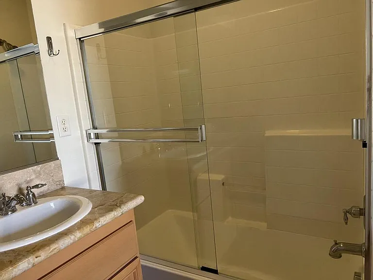 1800 E Lakeshore Dr #504 — Photo 25