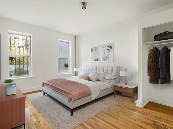 1437 Lincoln Place image 2 of 11