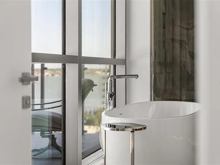 111 Golden Gate Point #Penthouse 802 — Photo 34