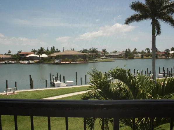 579 Seaview Ct APT 3, Marco Island, FL 34145