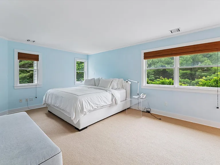 325 Narrow Ln — Photo 17