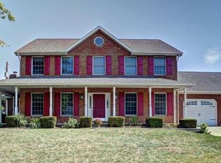 116 Willow View Dr #1, Carlisle, PA 17013