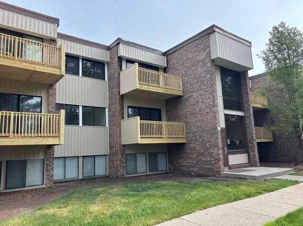 Thornapple Apartments