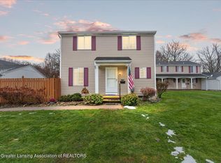 1710 Pepper Tree Ln, Lansing, MI 48912