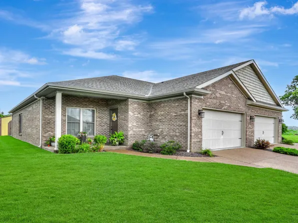 5108 Paddock Dr, Evansville, IN 47715