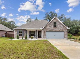 6102 Cherokee Rd, Milton, FL 32570