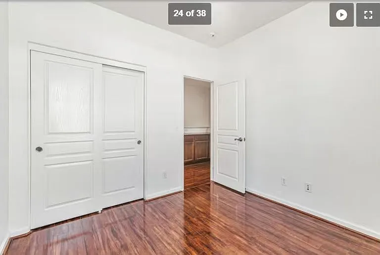 233 S Yucatan Pl — Photo 16