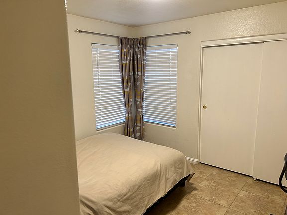 4th image of 5557 Donaldson Ct