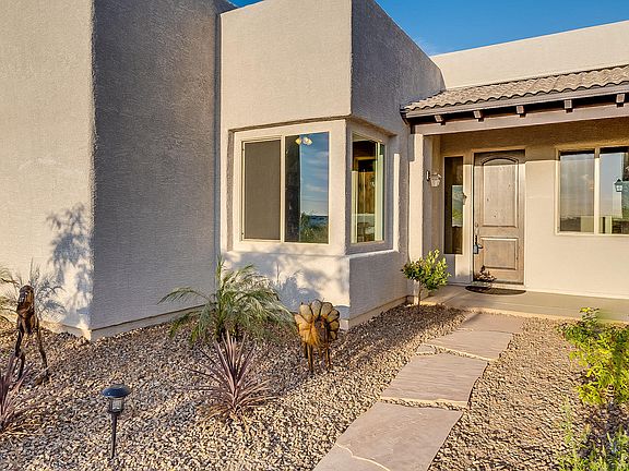 5th image of 7901 S Camino Loma Alta