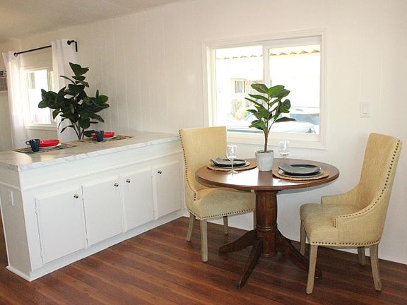 5th image of 8282 Murray Ave #19