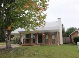 233 Village Cv, Pearl, MS 39208
