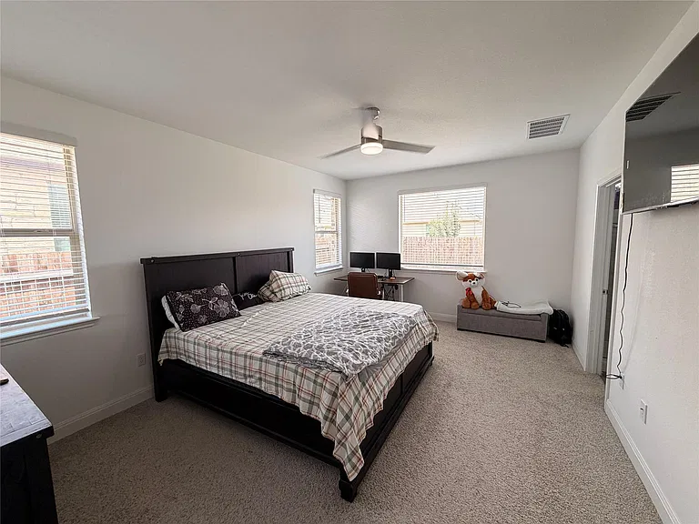 18017 Stefano Dr — Photo 11
