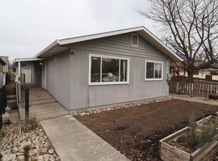 719 Knight Ave, Enderby, BC V4Y4C2