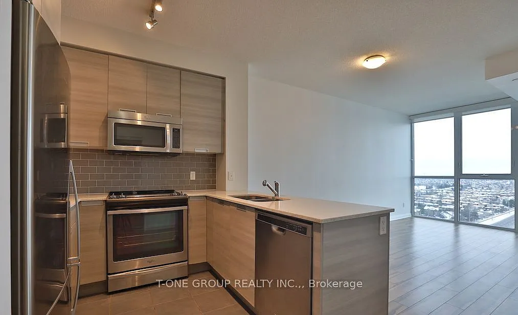 2 bed, $2,280 — Photo 3