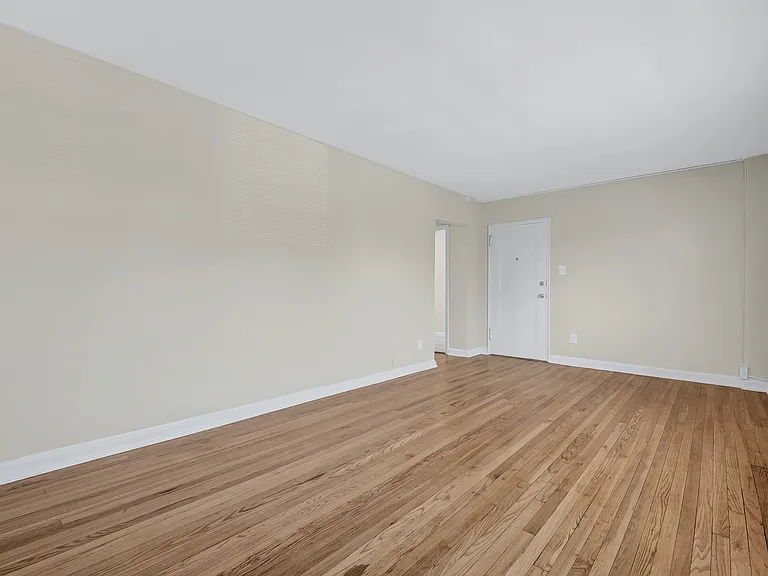 Langley Terrace — Photo 20