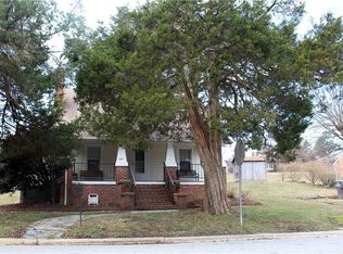 1601 Larkin St, High Point, NC 27262