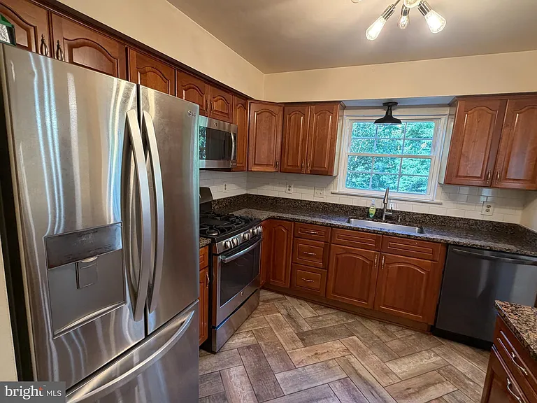 13480 Foxlease Ct — Photo 4