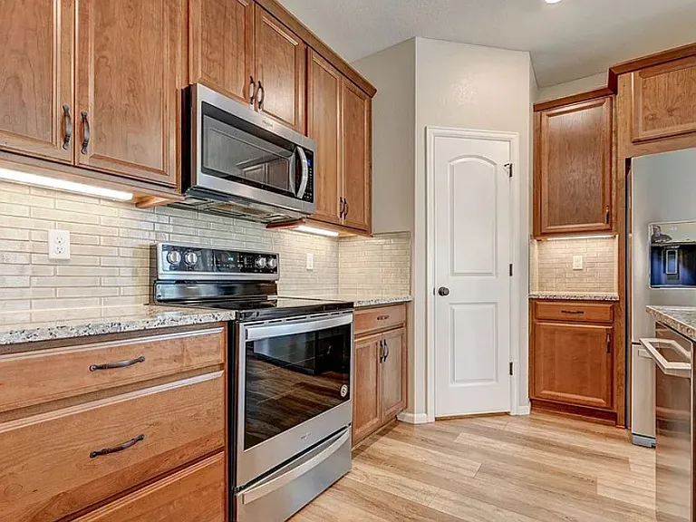 4537 S Netherland St — Photo 5