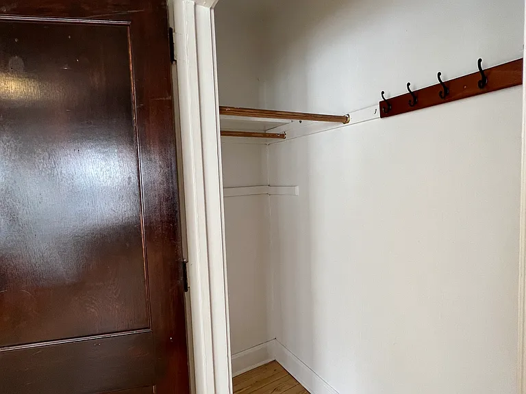 Stevens Square Apartments — Photo 129
