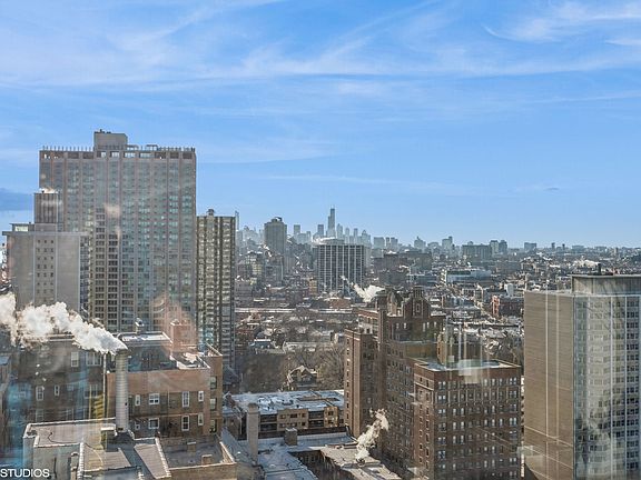 3rd image of 3550 N Lake Shore Dr APT 2504