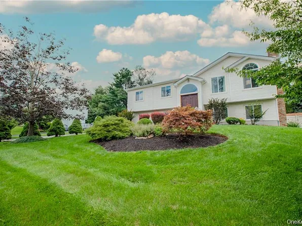 1 Hagan Ct, Sparkill, NY 10976