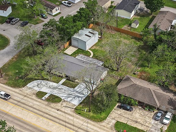 5th image of 202 Massey Tompkins Rd
