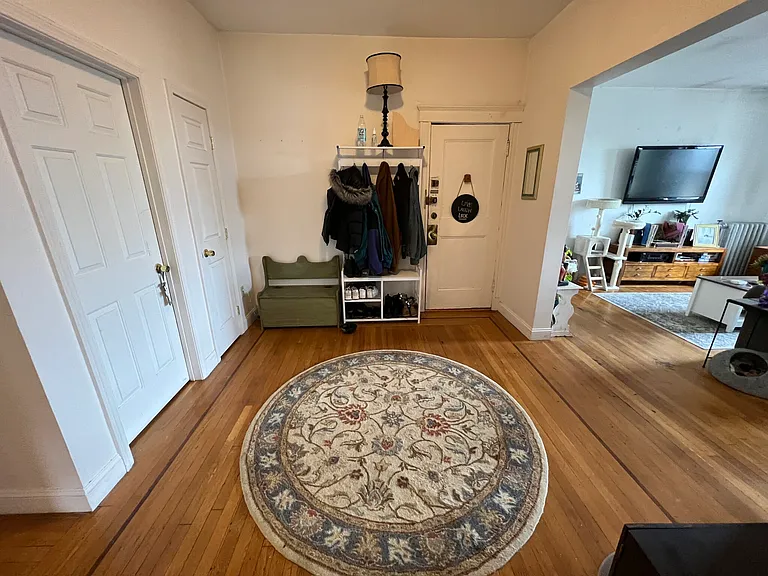 11 Cummings Rd #6 — Photo 4
