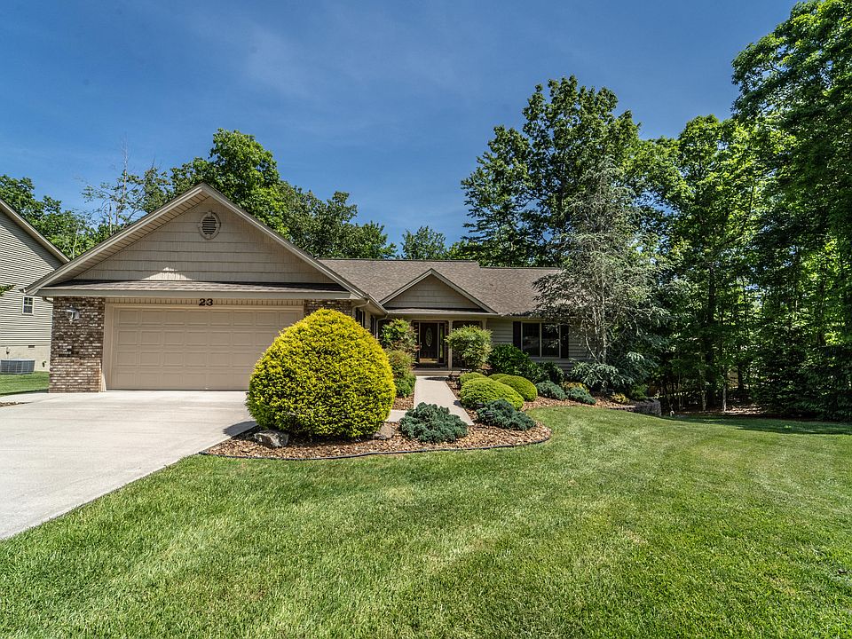1st image of 23 Brummel Ln
