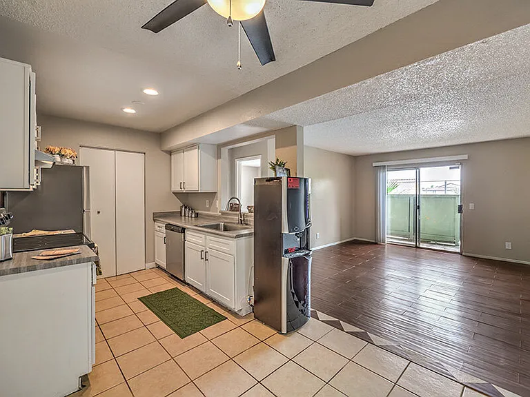 Gateway Villas — Photo 22