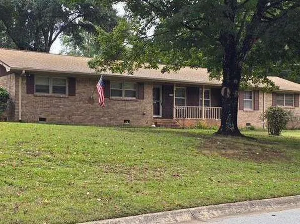 2545 Country Club Dr SE, Conyers, GA 30013