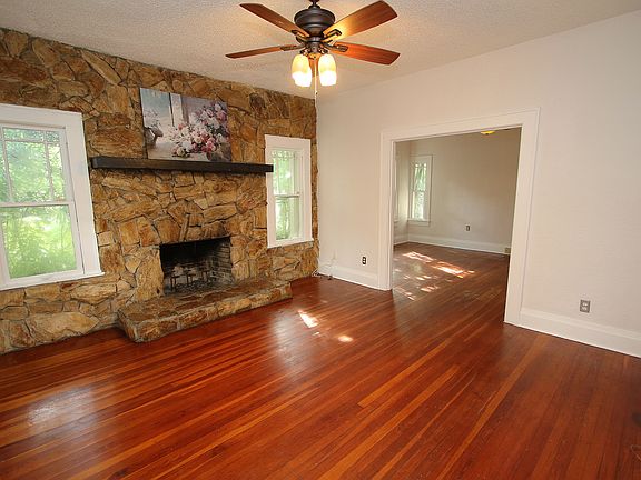 4th image of 2110 4th Ave N