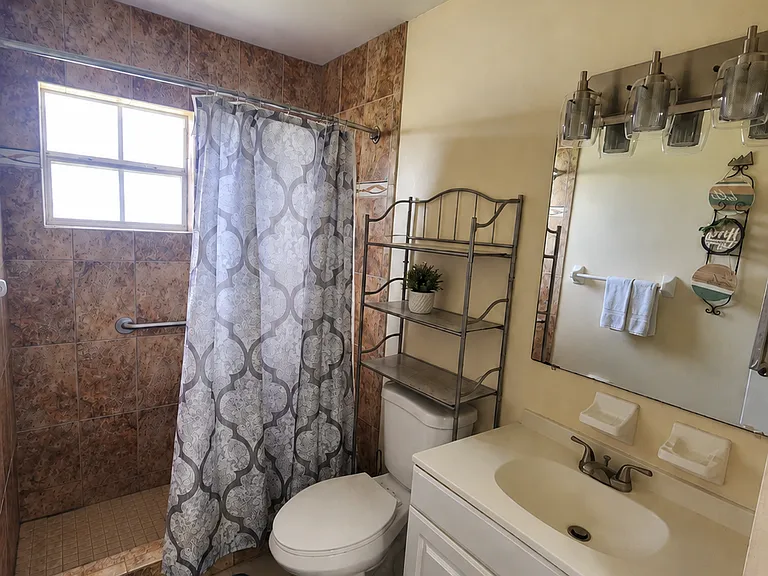 286 Massey Ave — Photo 8