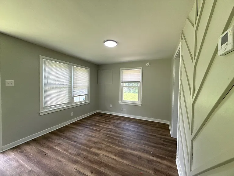 55 Adkins Cir — Photo 4