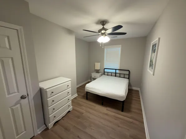 (undisclosed Address), Carrollton, GA 30116