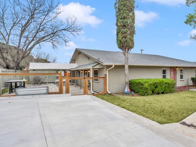 302 Scenic Loop, Kingsland, TX, 78639