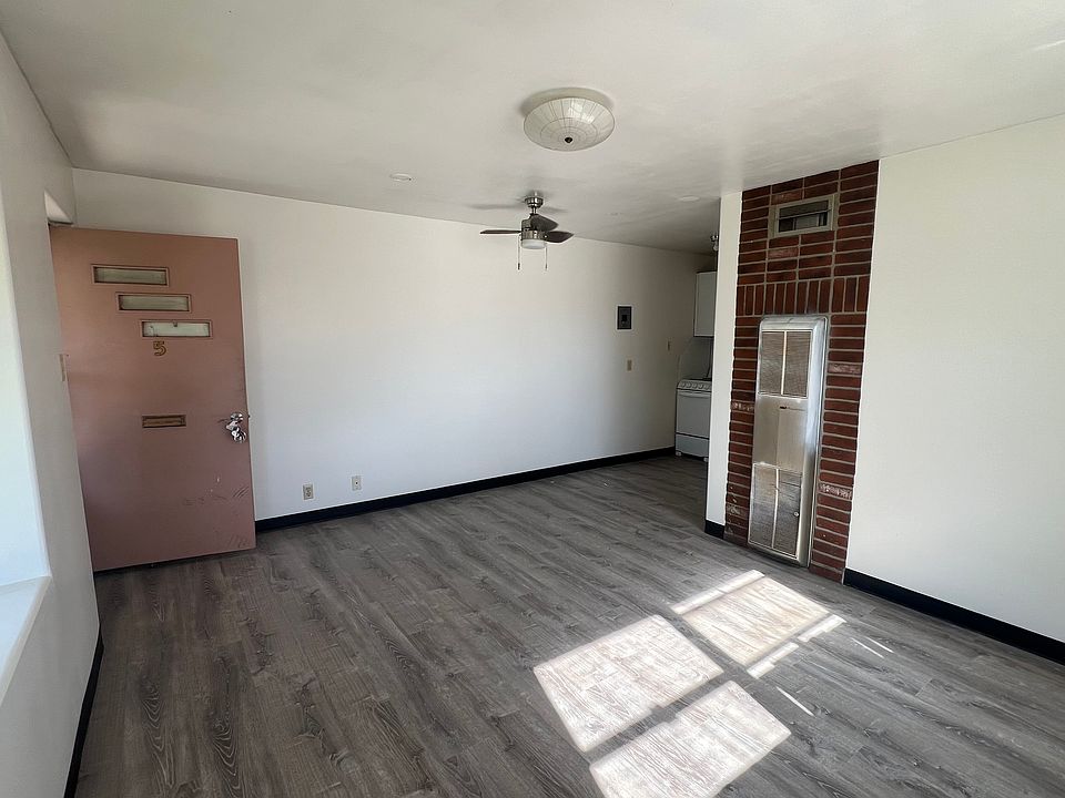 1st image of 210 N Division Ave #5